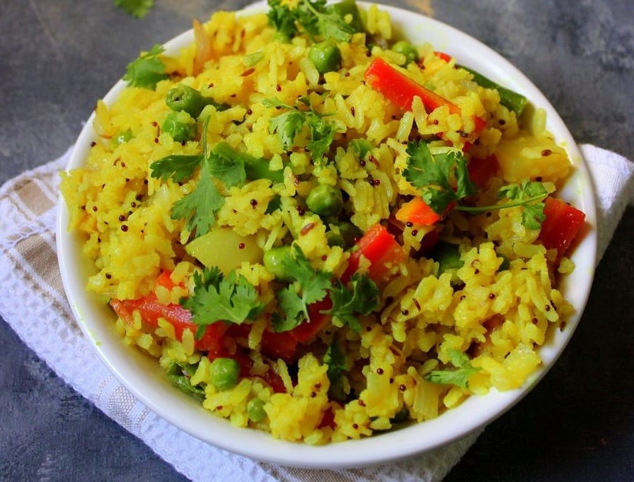 Veg Poha for weight loss